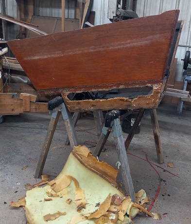 old-engine-box-for-cc-ski-boat old-engine-box-for-cc-ski-boat